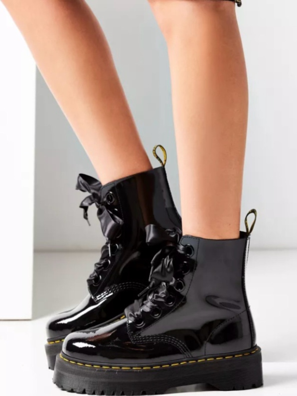 Dr. Martens MOLLY Black Patent Lace-Up Platform Combat Boots SZ 8